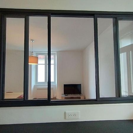 Le Grand Montjoux Apartment เบอซองซง ภายนอก รูปภาพ
